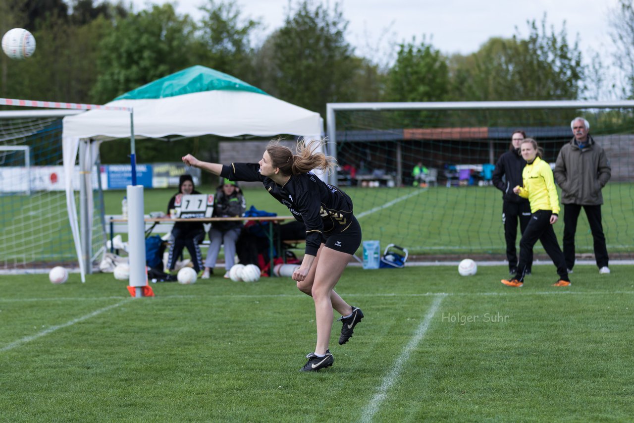 Bild 32 - Faustball Frauen Wiemersdorf